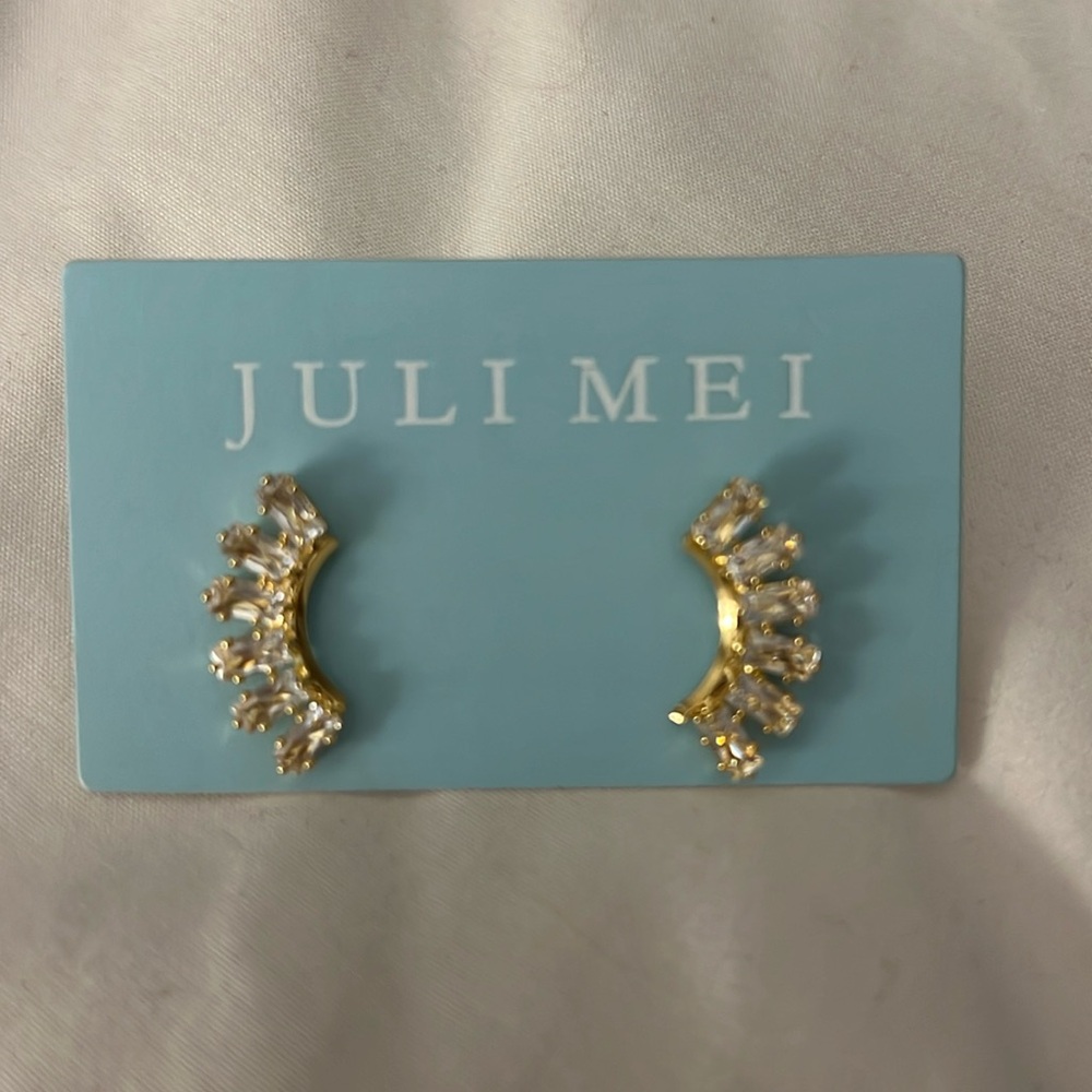 Climber earring